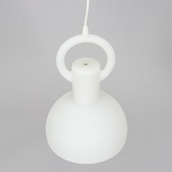 Eero Aarnio, kattovalaisin, "Ring", Melaja Oy 2009.