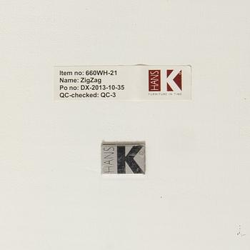 Markus Johansson, stolar ett par "Zigzag", Hans K.