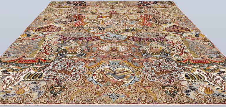 A Kashmar carpet, approx. 391 x 393 cm.