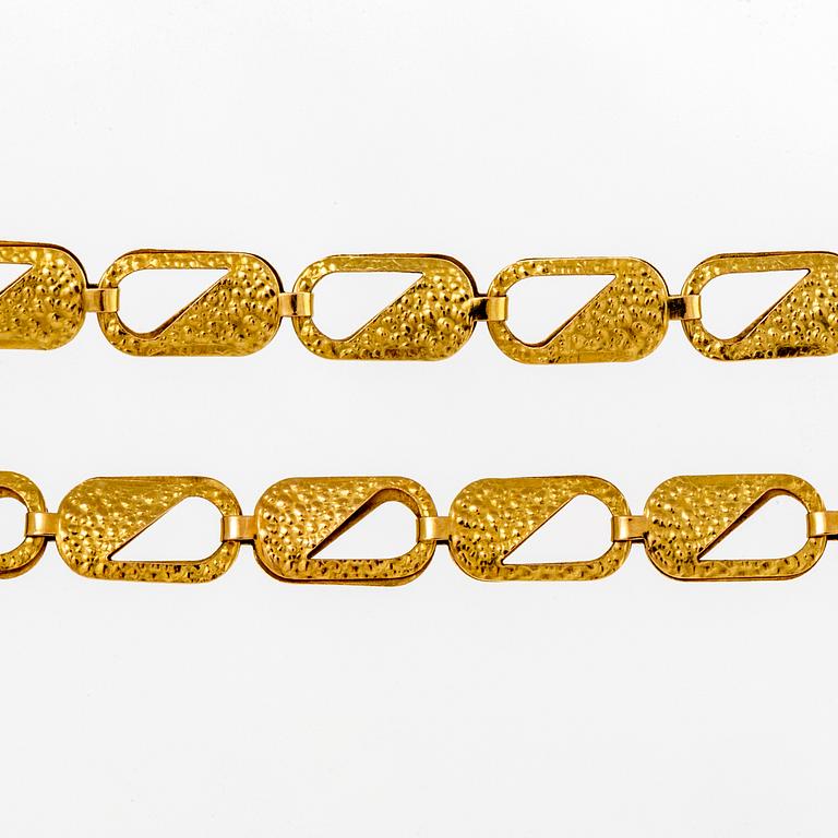 Reversible 18K gold necklace from the second half of the 20th century.