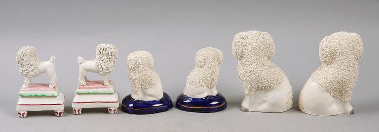 FIGURINER, 3 par, porslin, Staffordshire-typ, England, 1900-tal.