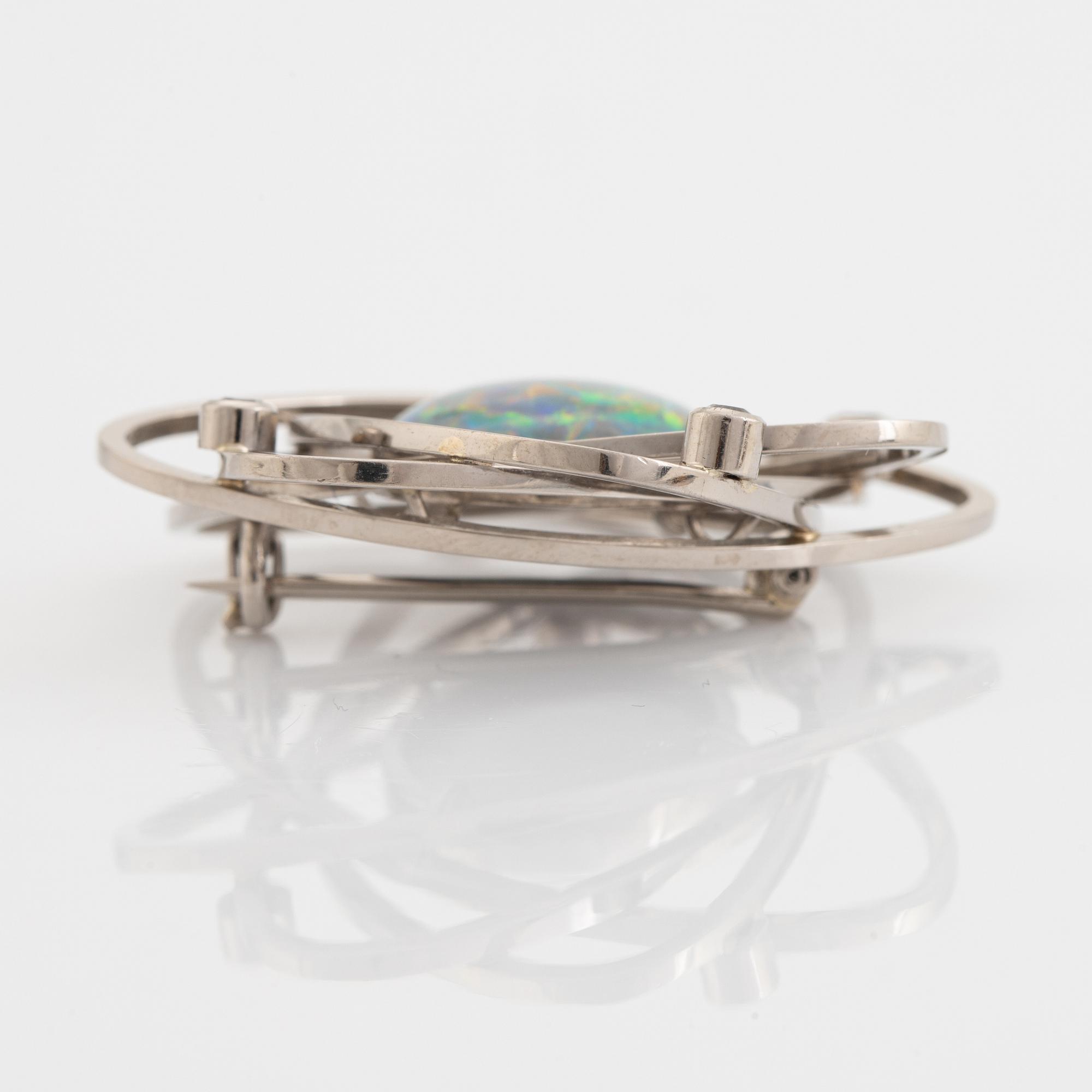 Brooch, Strömdahls, with opal and faceted white stones.