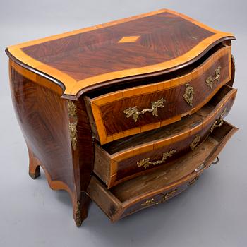 A CHEST OF DRAWERS, rococo 18th century, probably Finland.