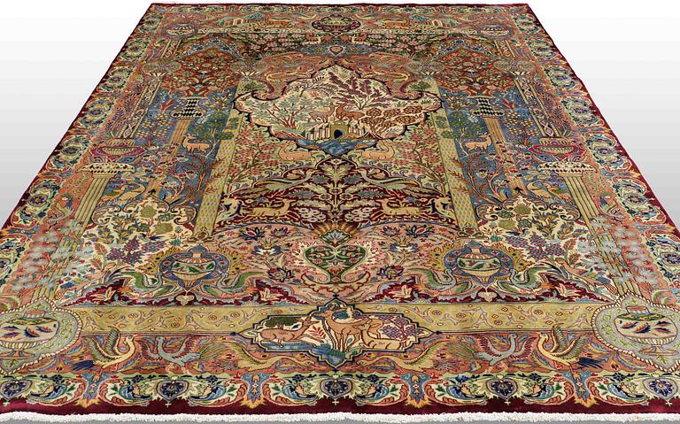 Matta, Kashmar, ca 335 x 249 cm.