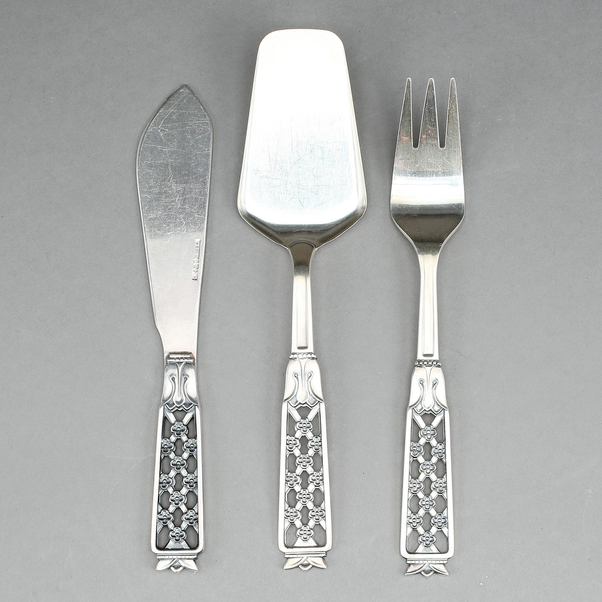 TÅRTBESTICK, 3 st, silver, Cesons Guldvaru Ab, Göteborg, 1971/73. Vikt ca 180g.