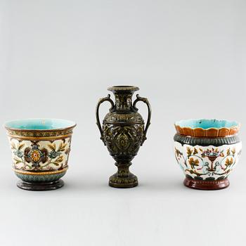 A majolica vase and two majolica flower pots from Rörstrand, around the year 1900.