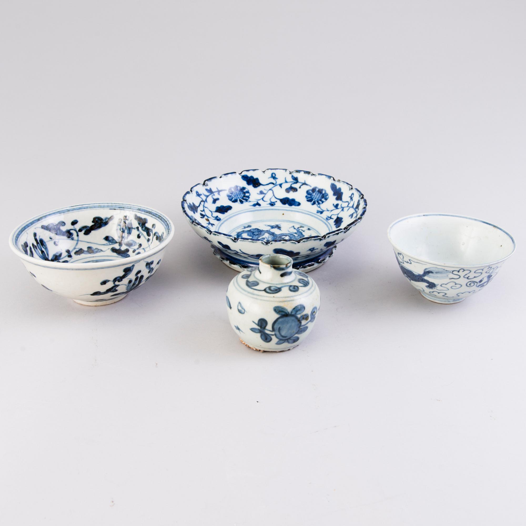 Four pieces of Chinese porcelain, two of which dated to the Ming dynasty (1364-1644).