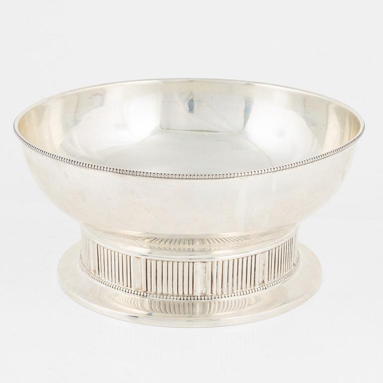 A Swedish Silver Bowl, mark of Bernhard Hertz AB, Stockholm 1913.