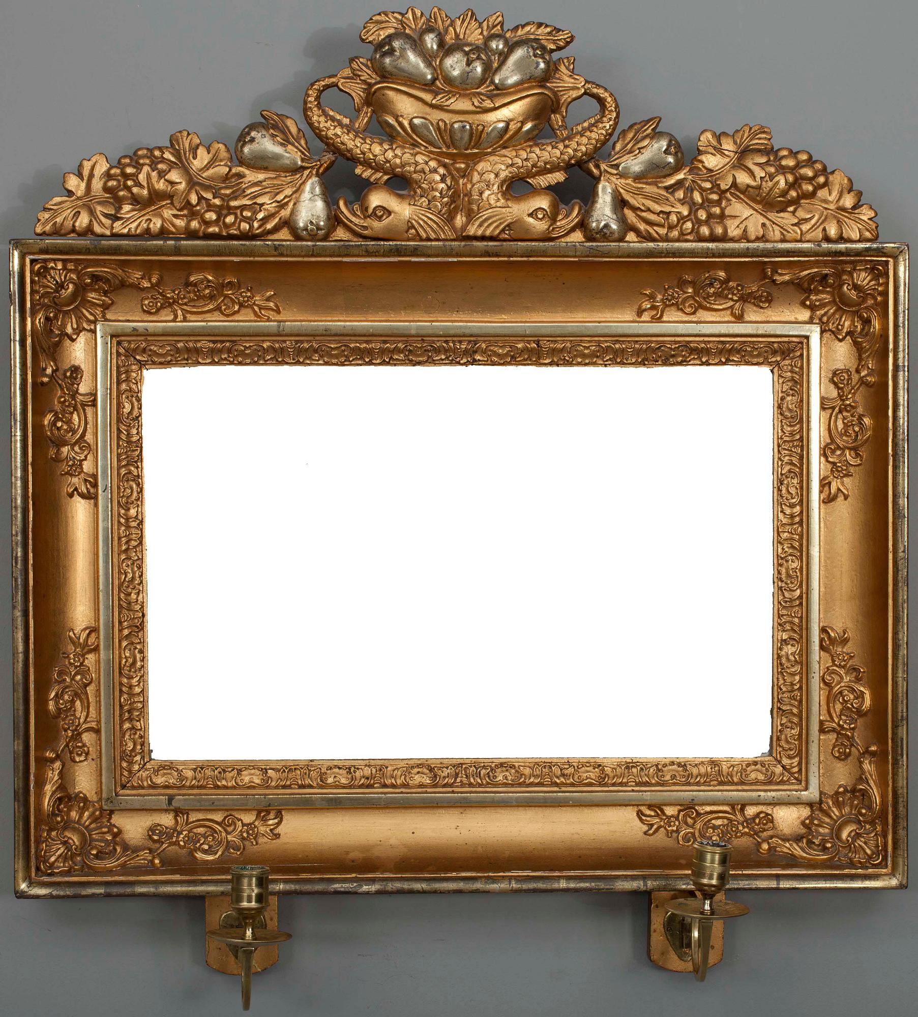 SPEGELLAMPETT, för två ljus, trä och mässing, Karl Johan, Sverige, 1800-talets första hälft.