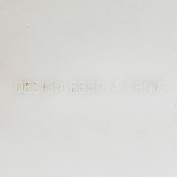 Eero Aarnio, lattiavalaisin, "Tupla kupla", ulkokäyttöön, Melaja Oy.