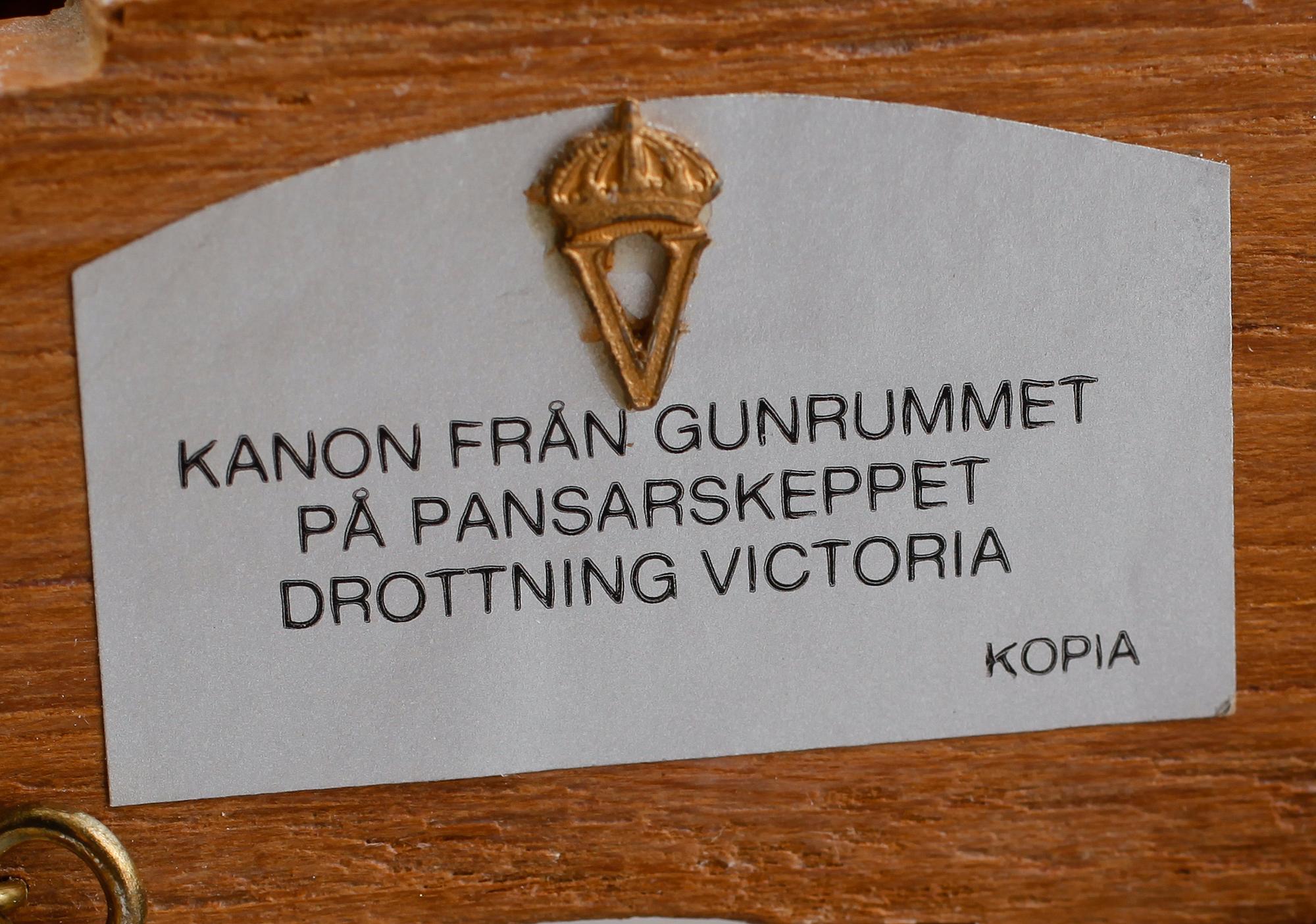 BORDSKANON, Metallslöjden Gusum, 1900-talets andra hälft.