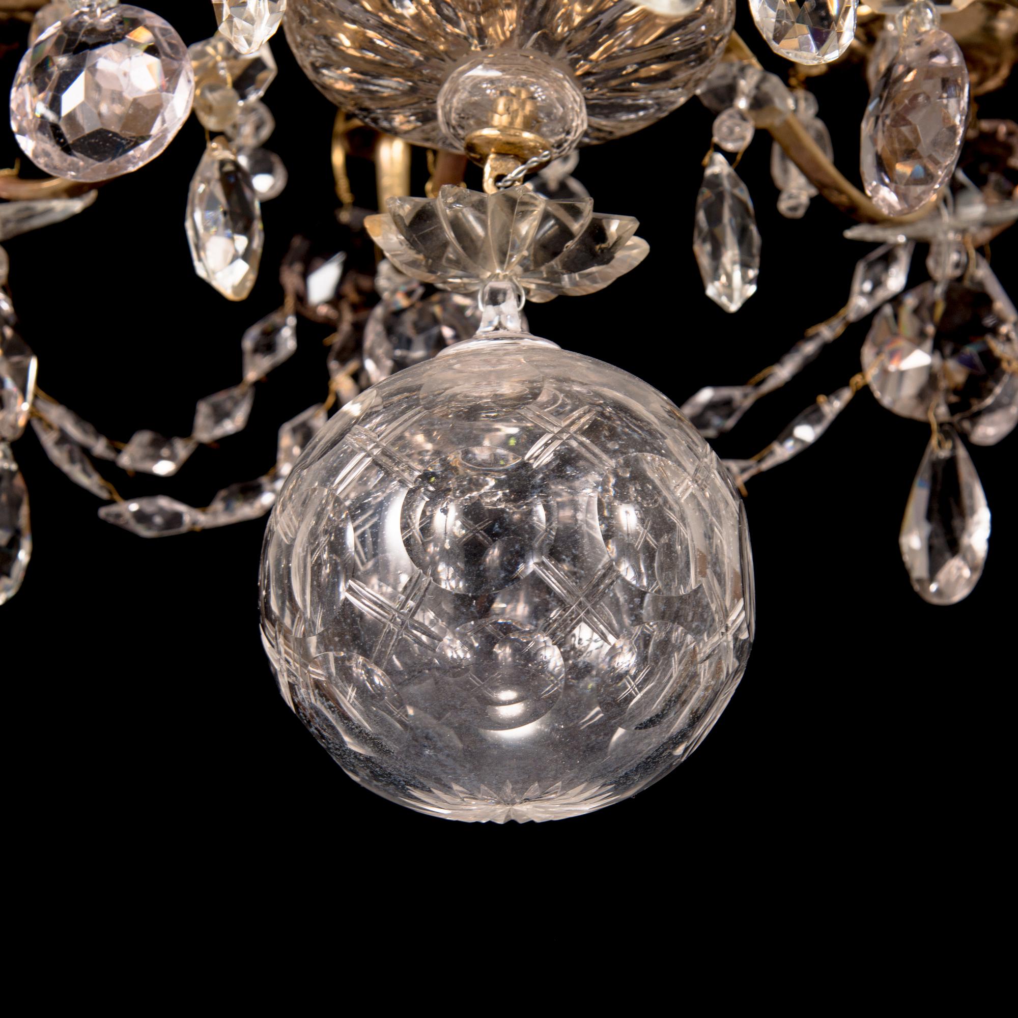 Takkrona, 1800-talets första hälft. Höjd 87 cm.