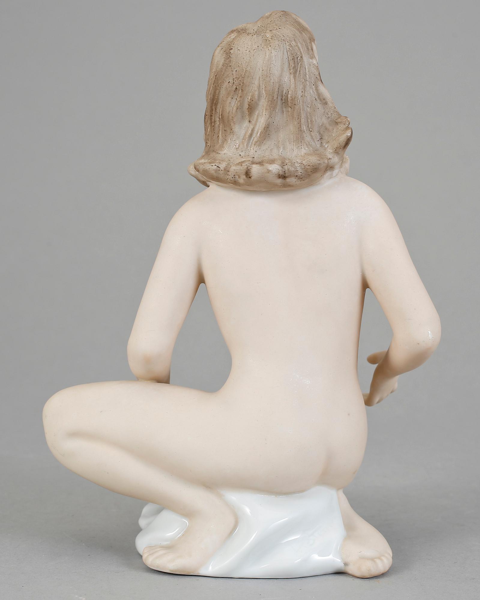 FIGURIN, porslin. Wallendorf, Tyskland, efter 1963.