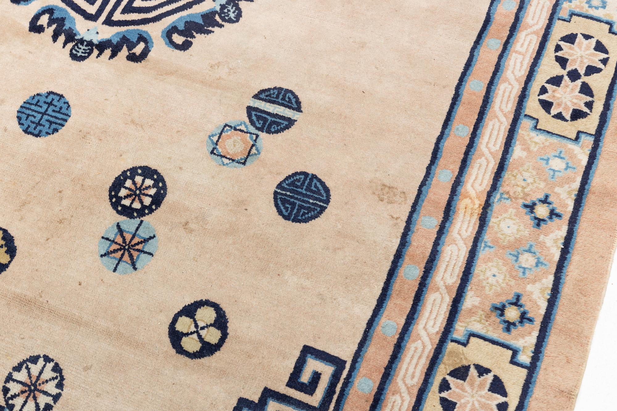 A carpet, China, ca 270 x 180 cm.