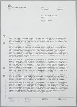 OLOF PALME. 18 hand signed letters dated September 1982-February 1986.