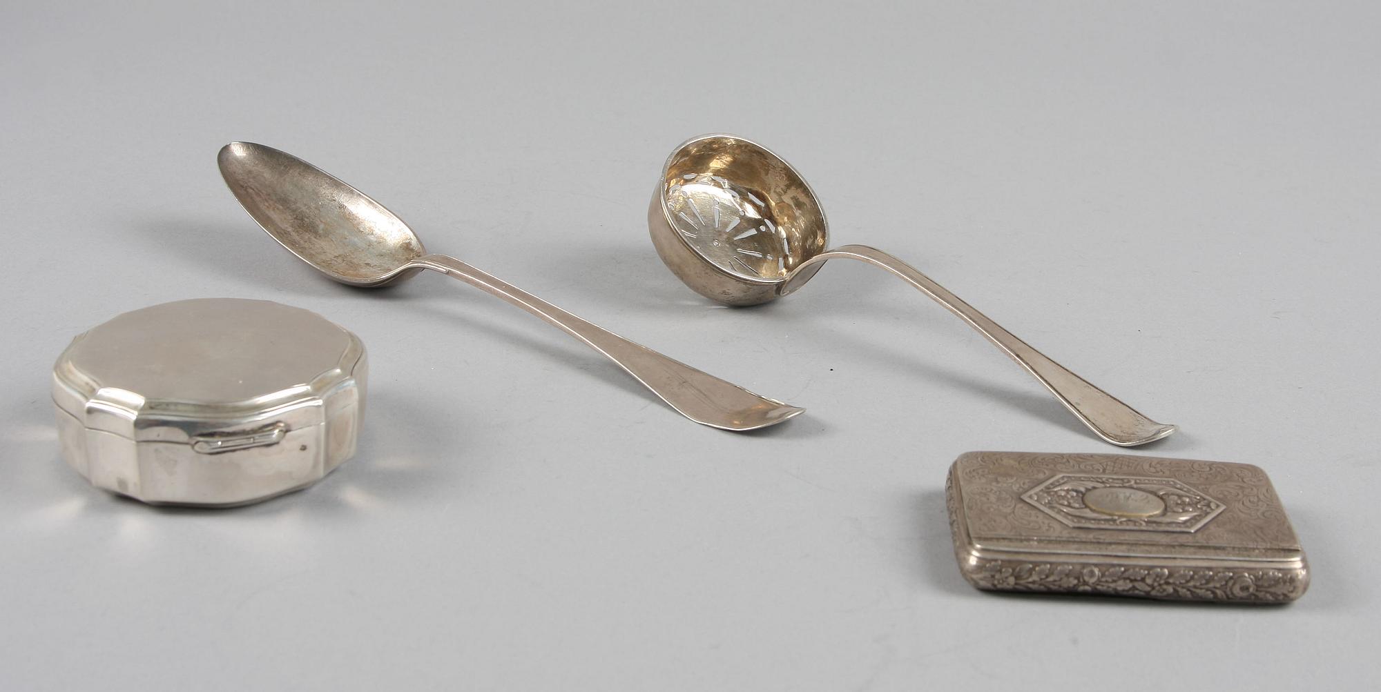 SILVER, 4 delar, 1700-1800-tal. Tot 270 g.