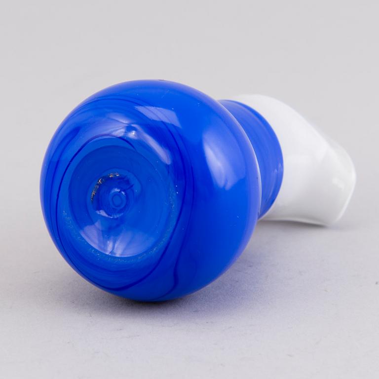 KAJ FRANCK, an art glass signed Kaj Franck Nuutajärvi Notsjö.