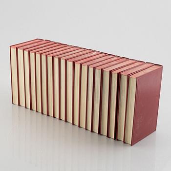 Books, 'Svenska slott och herresäten', 18 volumes, Allhems förlag, Malmö 1966-1971.