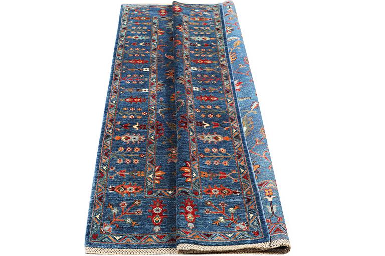 A carpet, Ziegler Ariana, ca 250 x 157 cm.