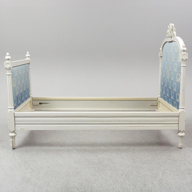 SÄNGSTOMME, gustaviansk stil, 1900-tal.
