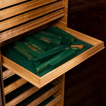 A display cabinet, 1920's/30's.