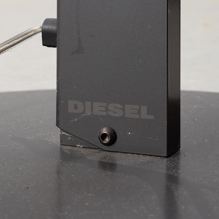 Golvlampa, "Fork", Diesel & Foscarini, samtida.