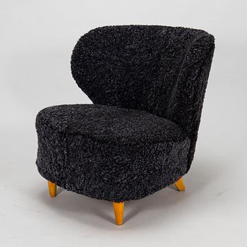 A 1950's armchair.