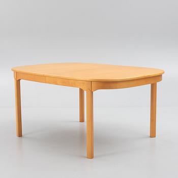 Carl Malmsten, dining table with 6 chairs and 2 armchairs, "Ambassador", late 20th century.