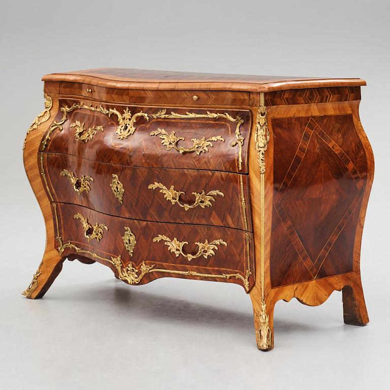 A Swedish Rococo 18th century commode attributed to N. Korp.