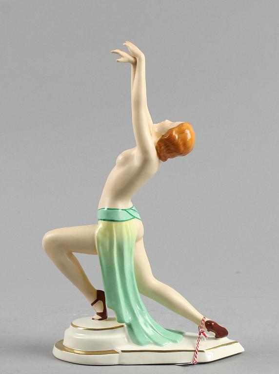 FIGURIN, keramik, bär sign, Royal Dux.