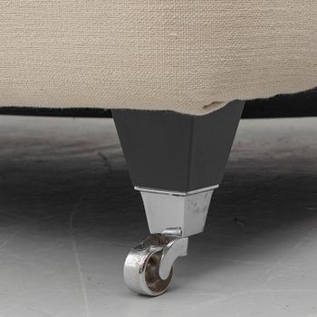 A Howard model sofa, DIS Inredning.