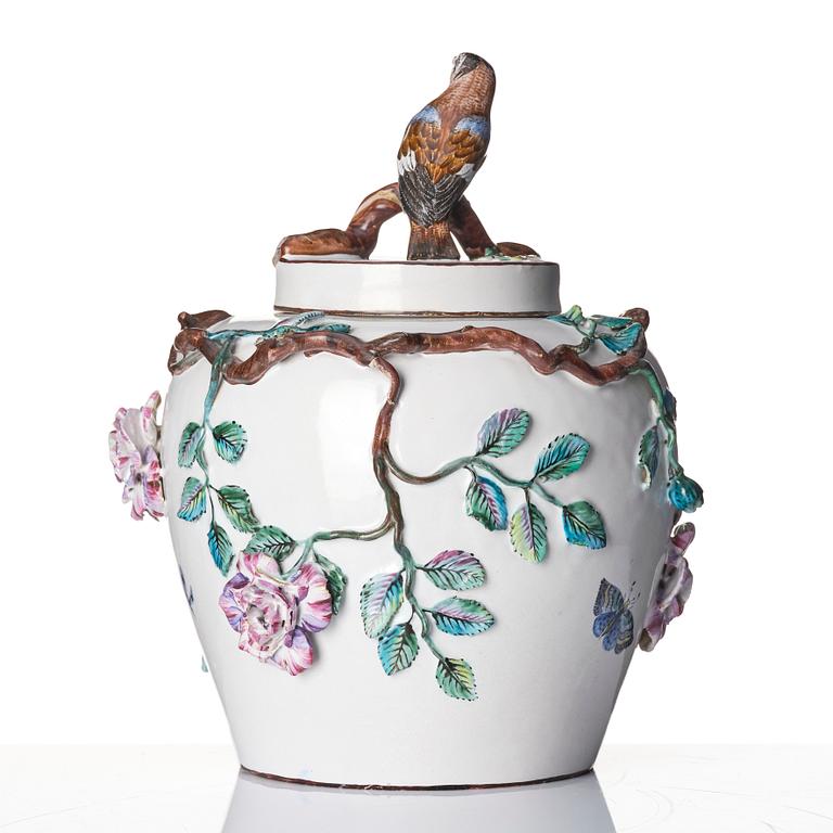 A large Swedish Marieberg faience jar with cover, dated 1765.