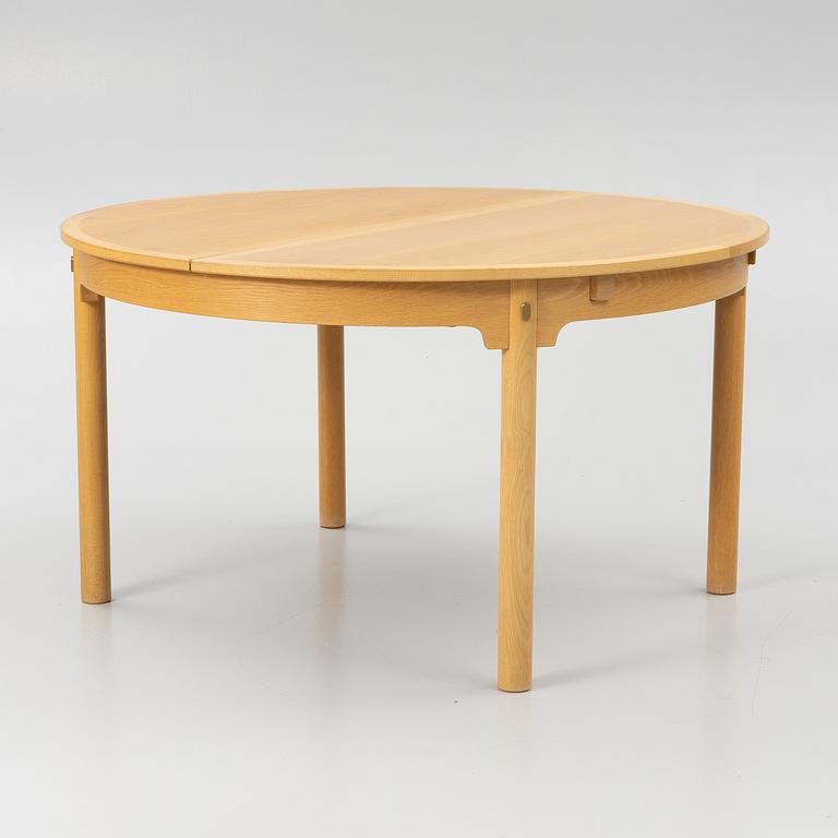 Børge Mogensen, dining table, "Öresund", later part of the 20th century.