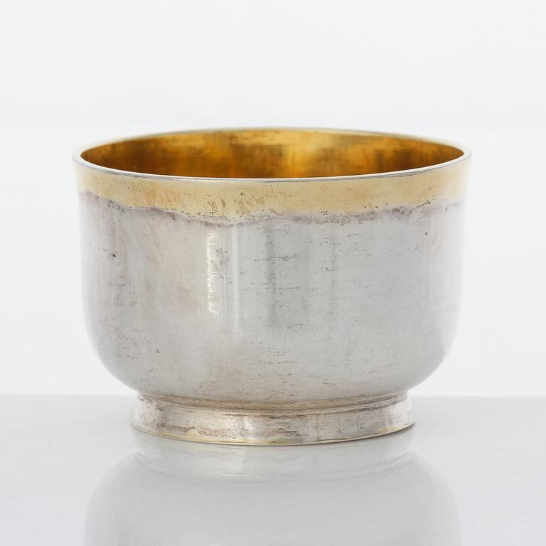 A Swedish early 19th century parcel-gilt silver brandy-cup, mark of Olof Yttraeus, Uppsala 1805.