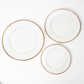 Louise Adelborg, A dinner service, 74 pieces, porcelain, "Swedish Grace/Kardinal", Rörstrand.