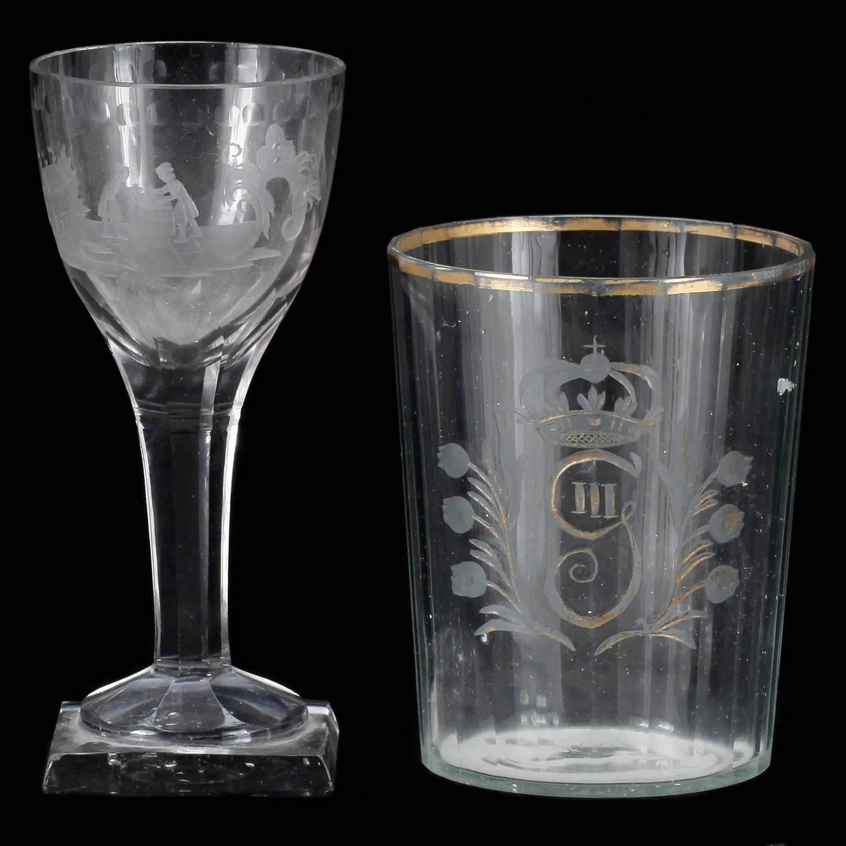 GLAS, 2 st, bla med Gustav III:s monogram, 1700-tal.