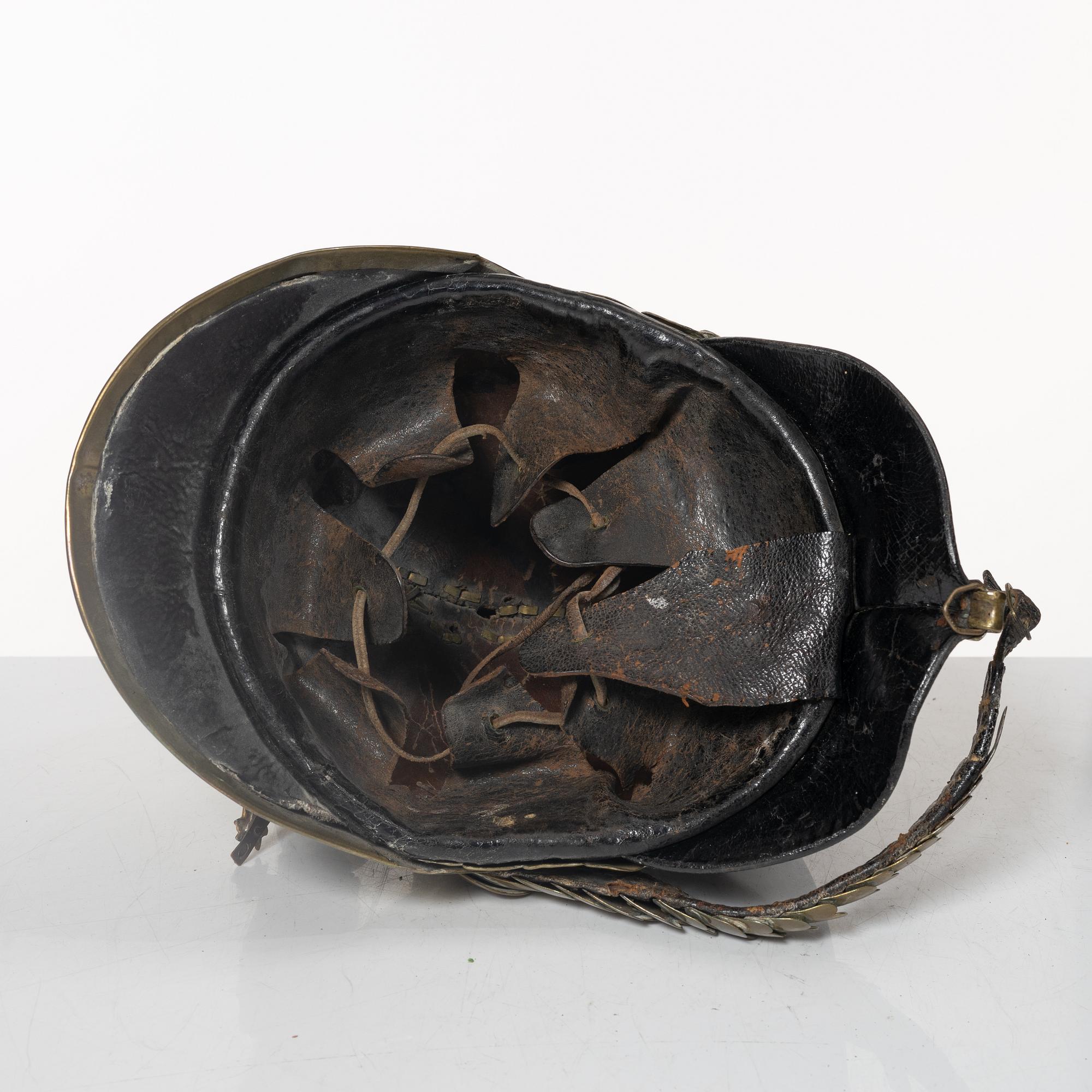 Hjälm, svensk, m/1846 för dragoner.