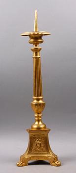 ALTARLJUSSTAKE, mässing, barockstil, 1900-tal.