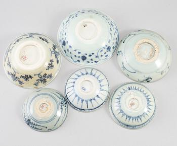 A group of six blue and white dishes, mostly Ming dynasty, as well as Qing dynasty, 19th century.