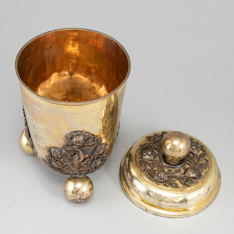 A German late 17th century parcel-gilt silver beaker and cover, mark of Joh.Paul Schmidt, Leipzig 1692-1694.