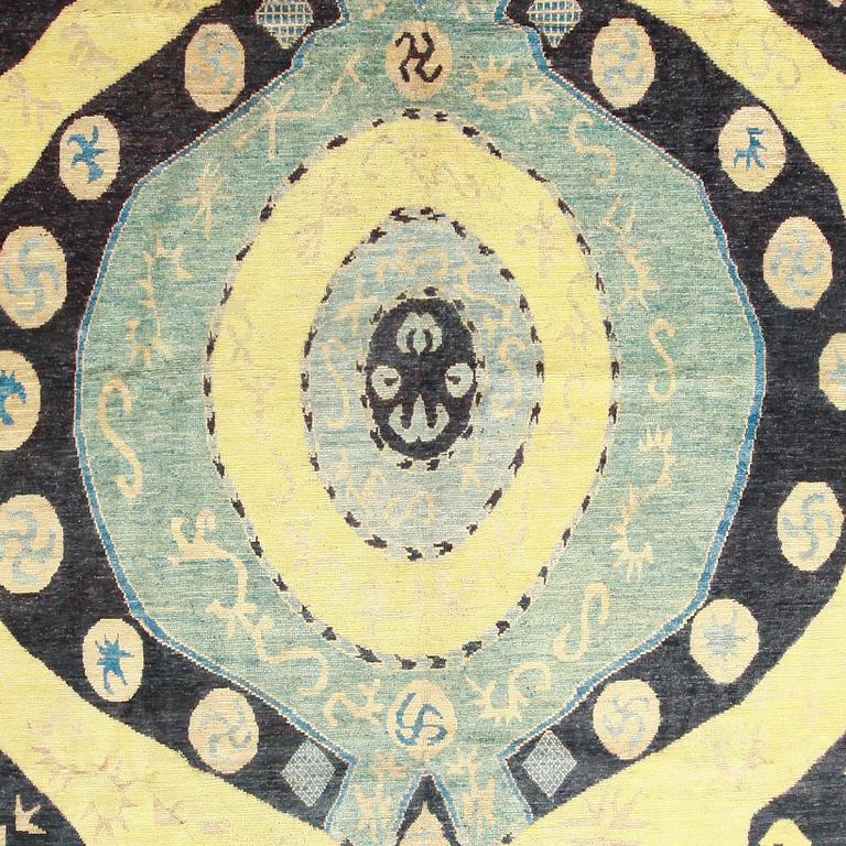 MATTA, Pasthu, Afghanistan, ca 350 x 273 cm.