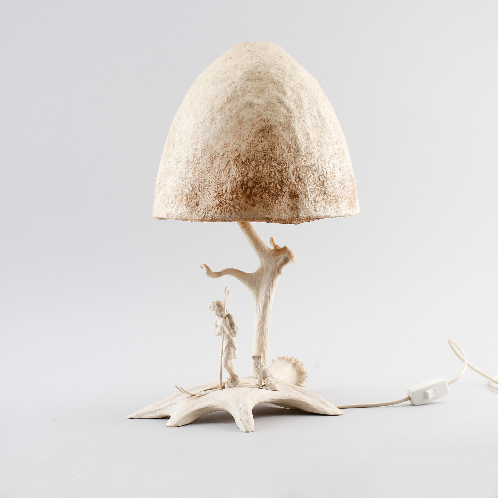 BORDSLAMPA, renhorn, KS 48, 1900-talets mitt.