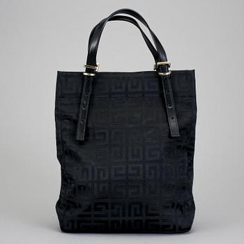 VÄSKA, Givenchy.