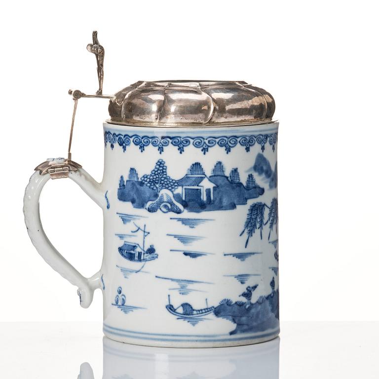 A blue and white Chinese Export silver mounted tankard, Qing dynasty, Qianlong (1736-95). Bergen, Norway 1783.