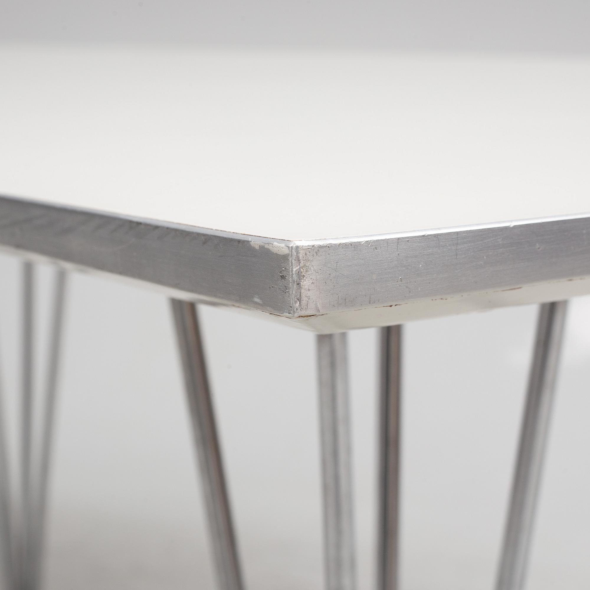 Bruno Mathsson, table, 21st century.