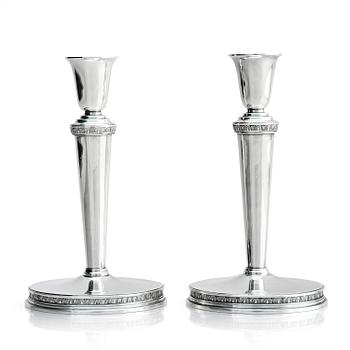 348. Eric Råström, a pair of silver candlesticks, company CG Råström, Stockholm 1974.