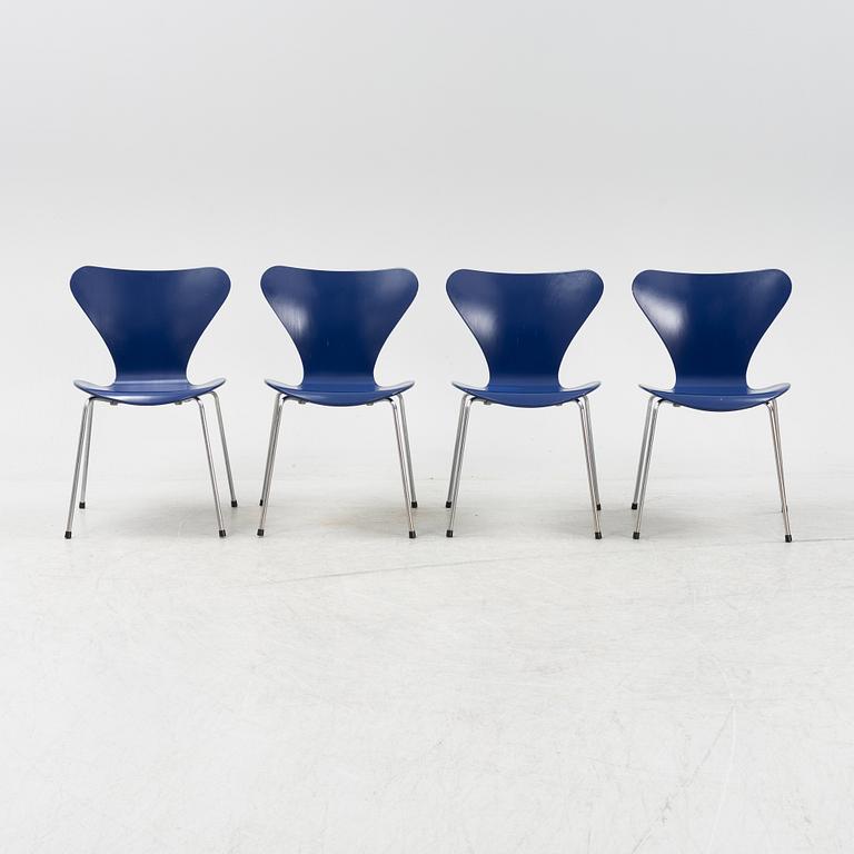 Arne Jacobsen, a set of four model 'Seven' chairs, Fritz Hansen, Denmark, dated 1989.