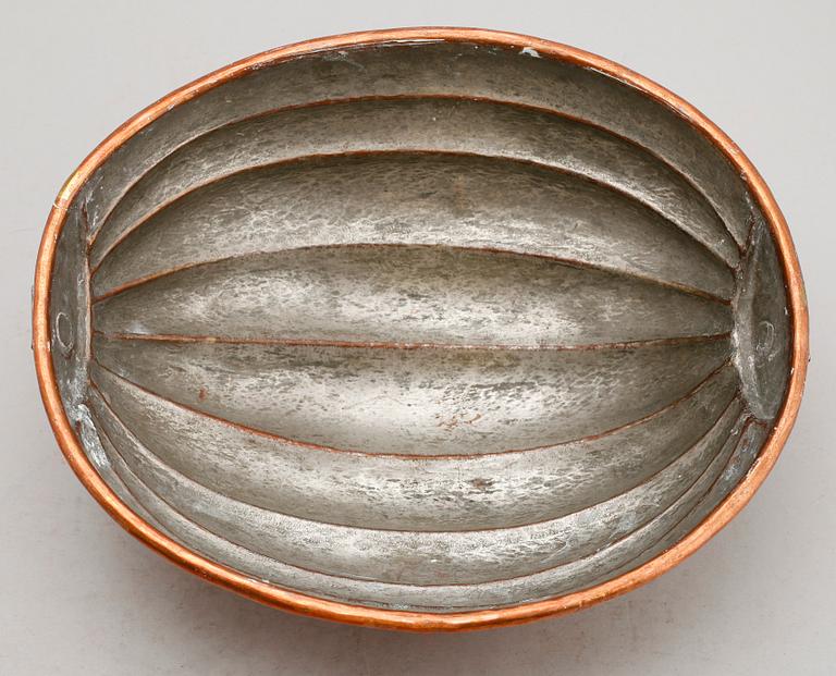 HINK OCH ALADÅBFORM, koppar, 1800-tal.