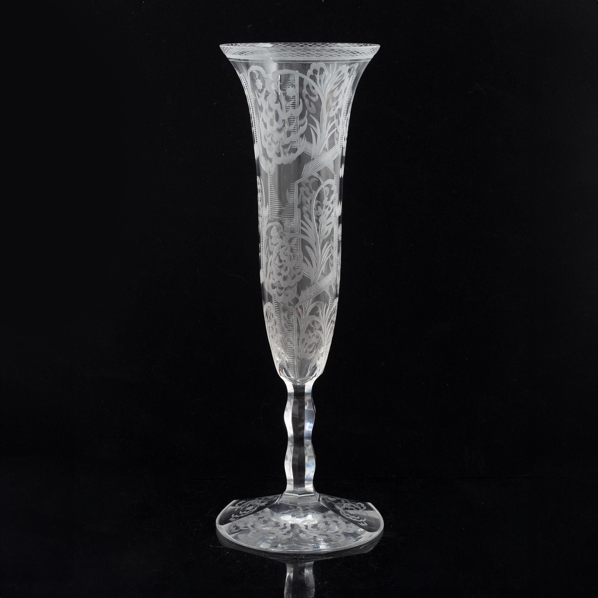 Edward Hald, a glass vase, Orrefors 1929.