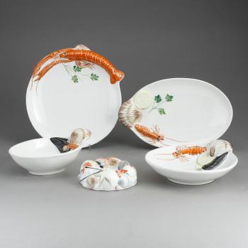 SKALDJURSSERVIS, 26 delar, porslin, Tre Art, Italien, 1900-talets slut.
